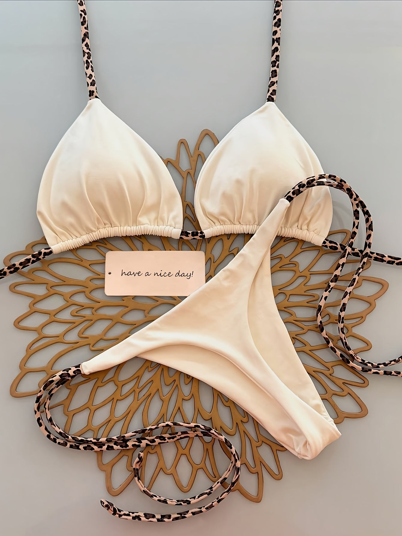 Biquíni Feminino Leopard Print com Amarração Lateral – Conjunto Sexy Moda Praia Verão